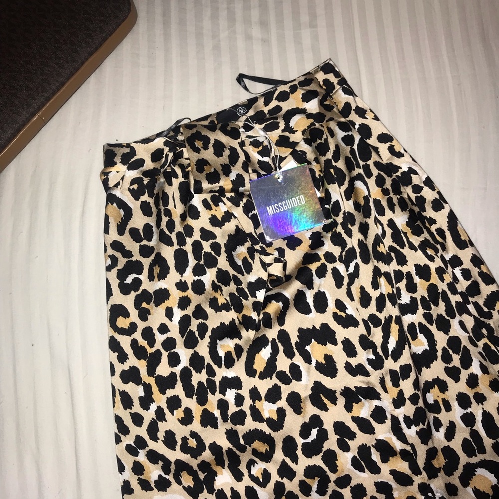 NWT ✨ Cheetah print asymmetrical midi skirt